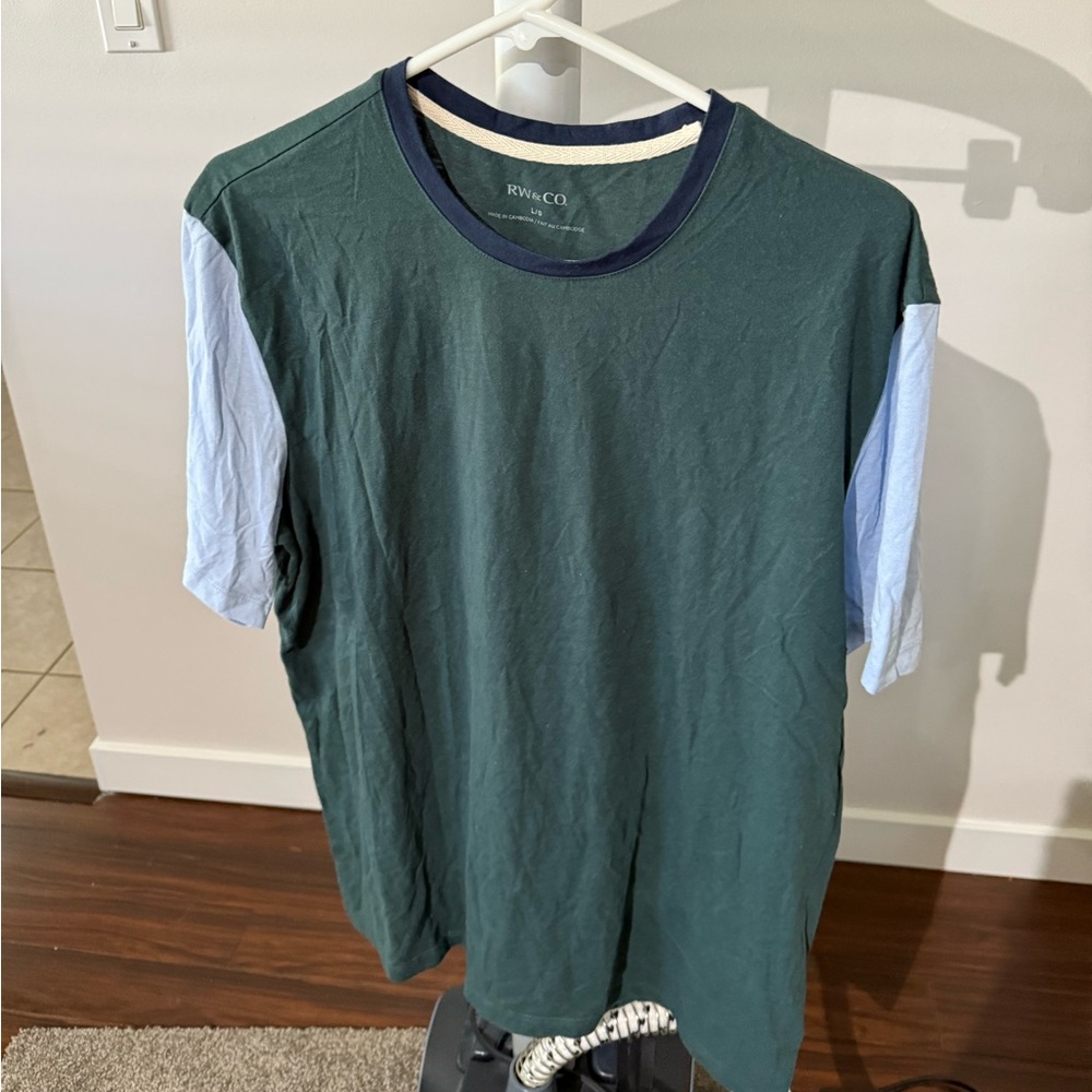 RW&CO. Green and Blue Short Sleeve Tee